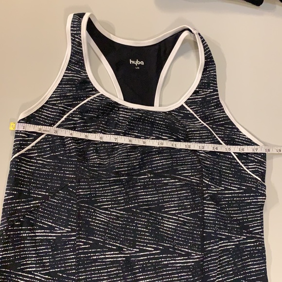 Hyba Racerback Yoga Tank Black & White Size Large - Picture 9 of 10